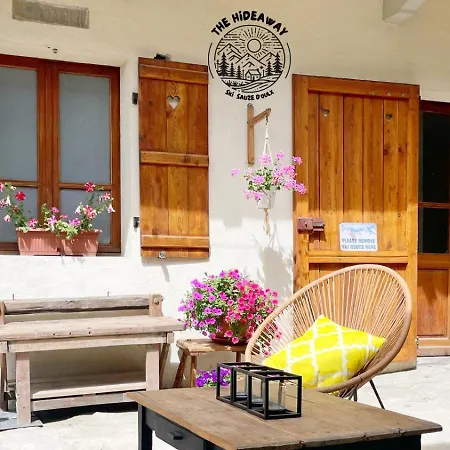 Apartment The Hideaway - And The Via Lattea